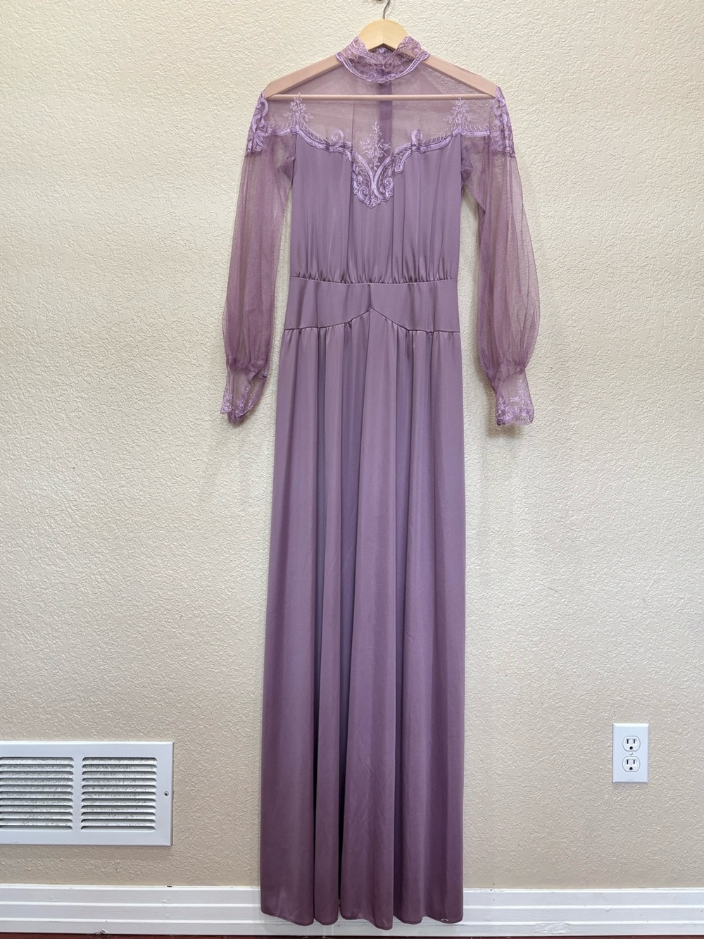 Vintage 70s Pastel Lavender Lace Mock Neck Prairie Maxi Dress Gunne Sax Style